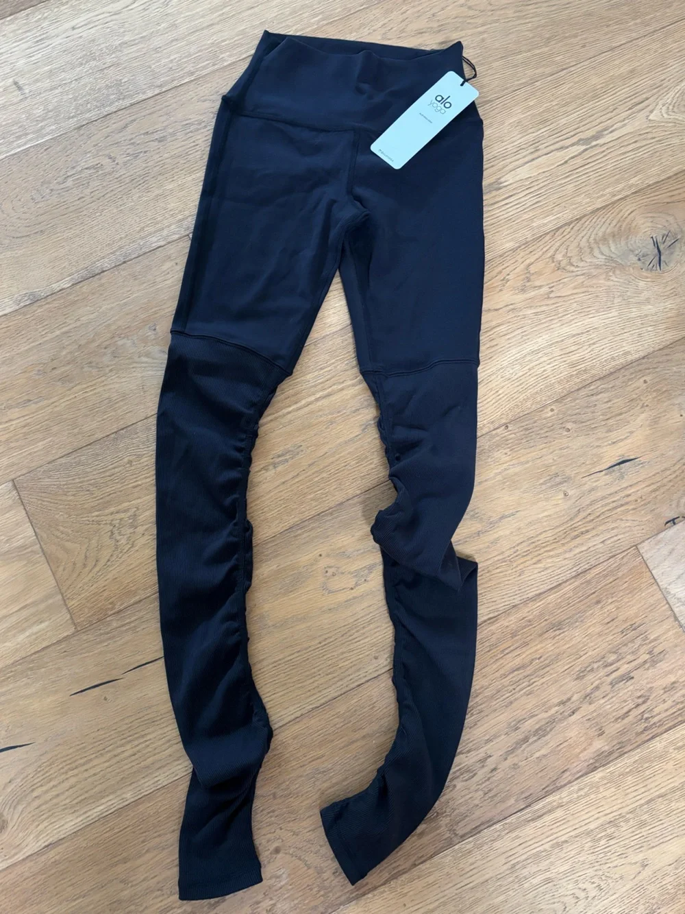 ALO Yoga Black High-Waist Ribbed Leggings